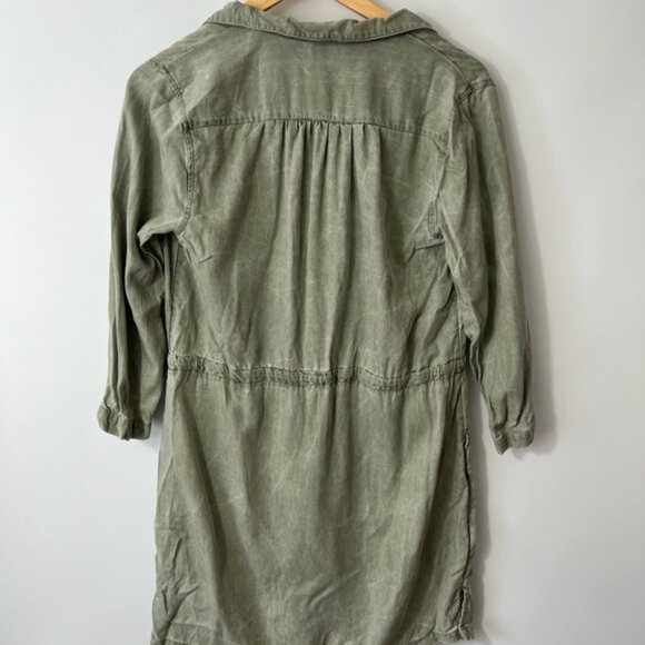 Button-Up Tunic Dress - Picture 2 of 4